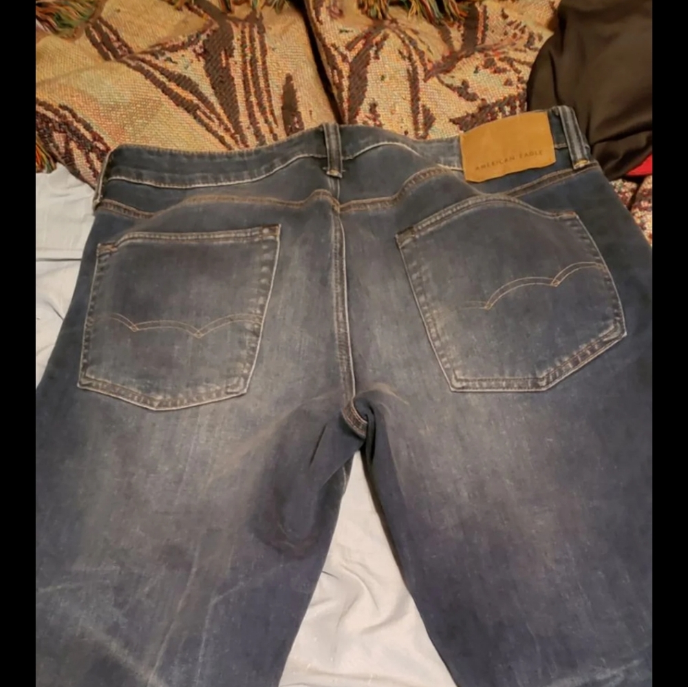 Mens American Eagle Bootcut Airflex jeans.